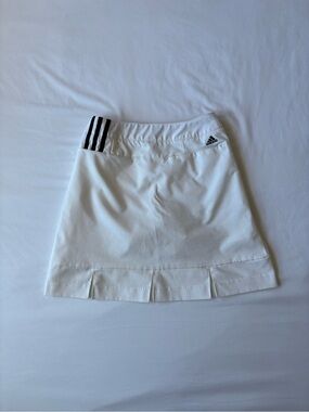 Y2K White Nike Mini Sporty Skort